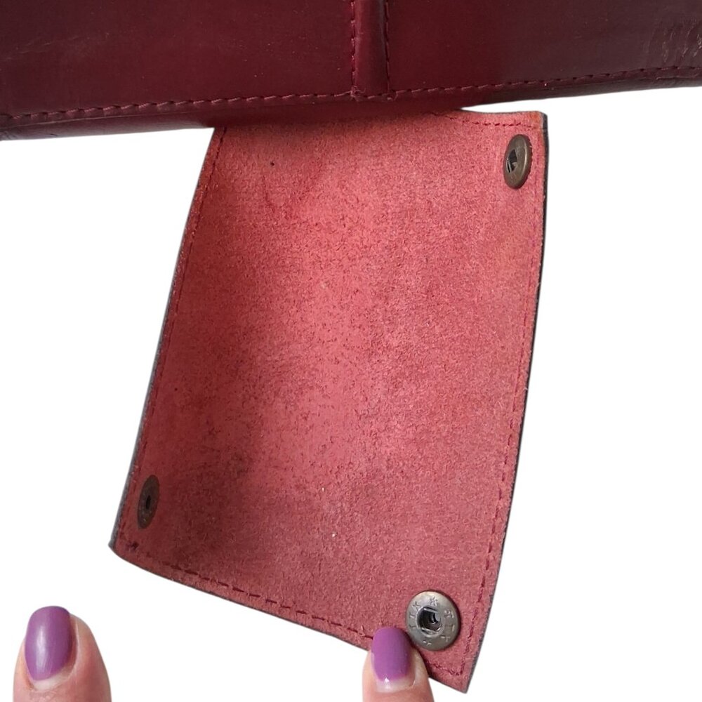 OXBlood Leather Double Wine Bottle Carrier. - Picture 3 of 6